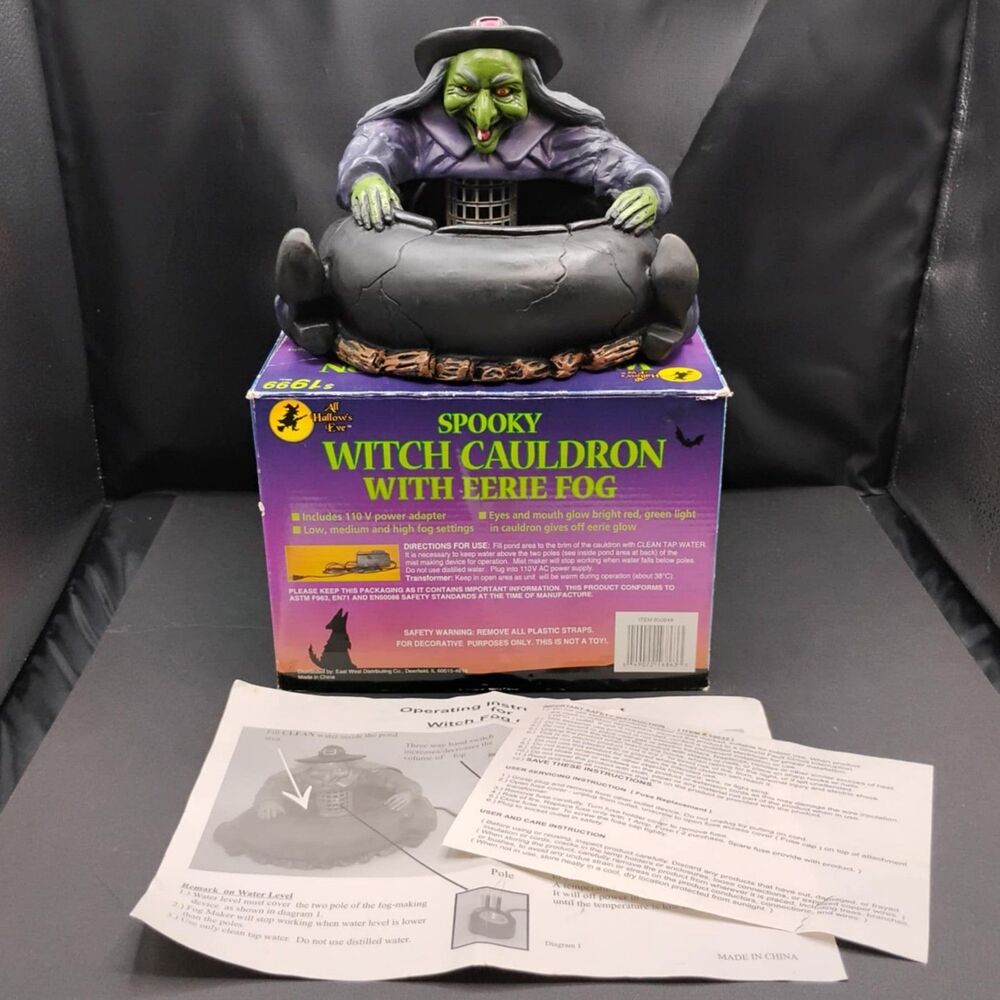 Vintage Halloween Glowing Spooky Witch Cauldron Eerie Fog Machine Lighted w/ Box - Picture 2 of 10
